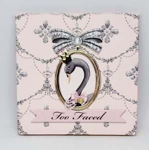 Too Faced Enchanted Dreams Eyeshadow Blush Kit